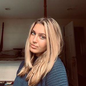 Meet your Posher, Tori